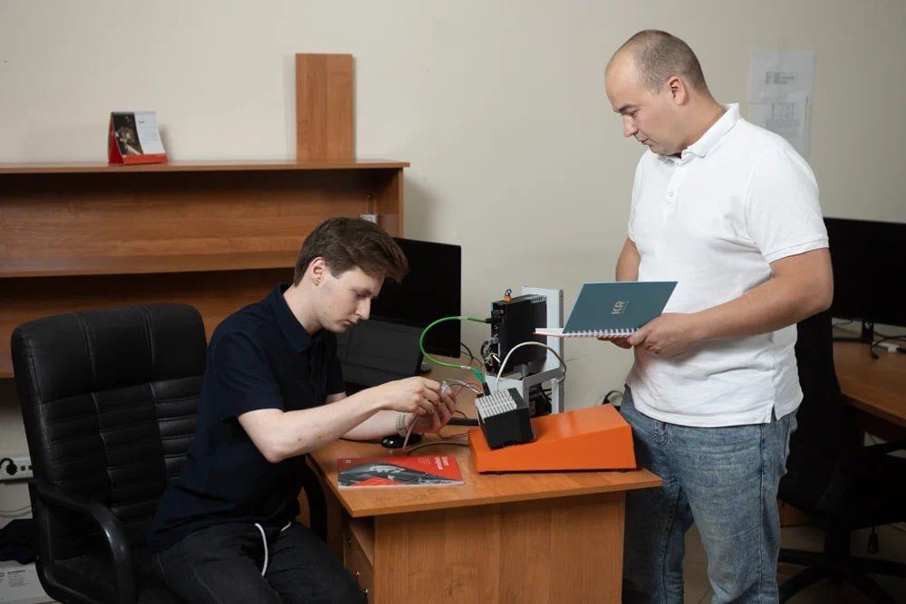 Обучение специалистов работе с ПЛК и ПЧ от KR Automation